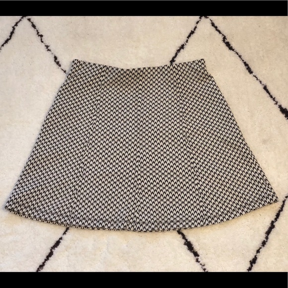 LOFT Dresses & Skirts - Loft houndstooth skirt